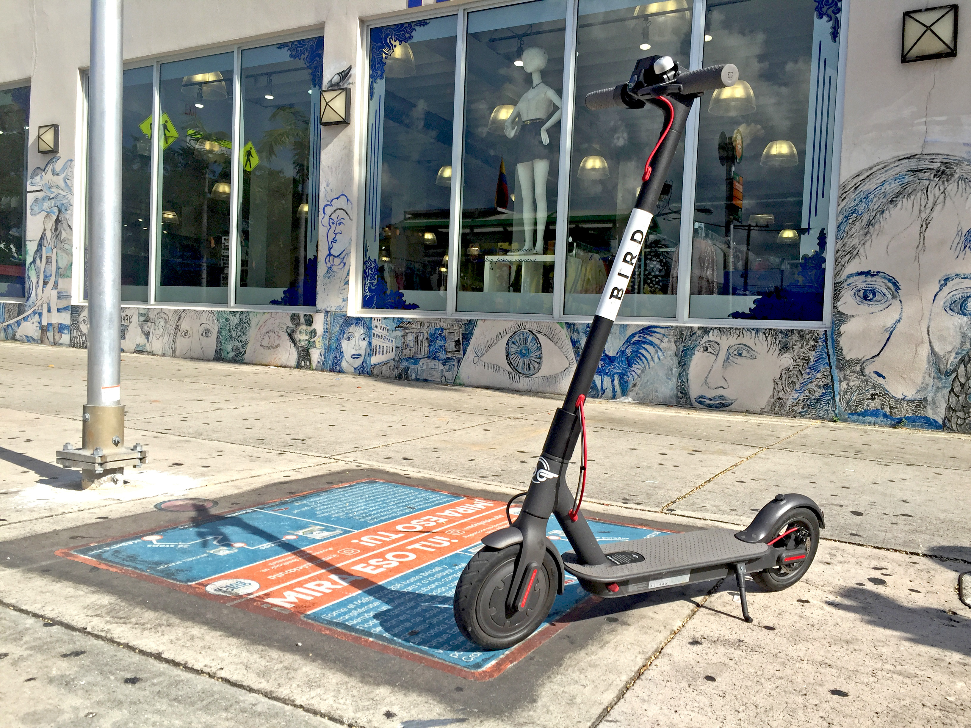 Low caps on e-scooter speeds encourage sidewalk riding